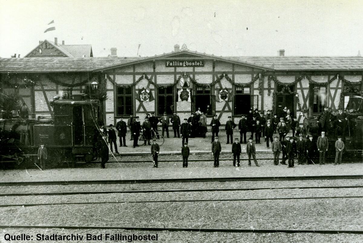Bild vergrößern: Einweihung des Fallingbosteler Bahnhofs am 1. Oktober 1896